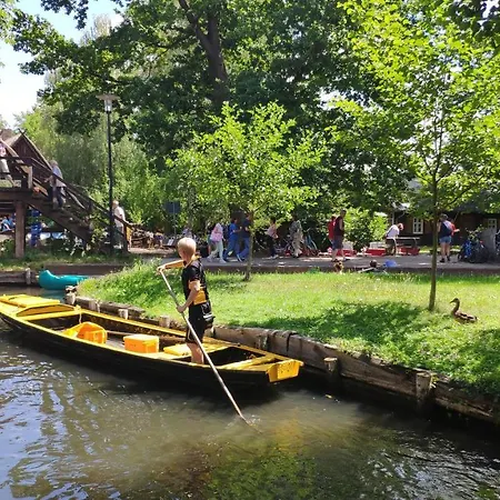 Sommerhof Spreewald 컨트리하우스 뤼베나우